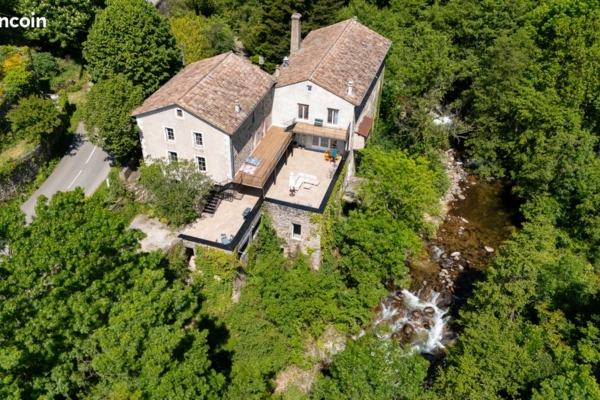 La Maison Hélice - Grand gîte en bord de rivière